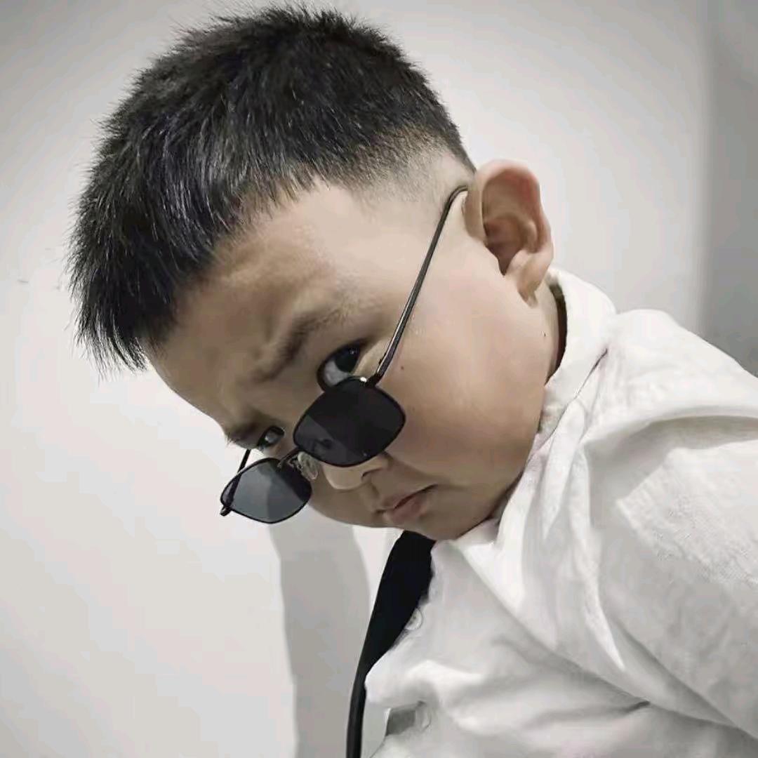 🇨🇳…