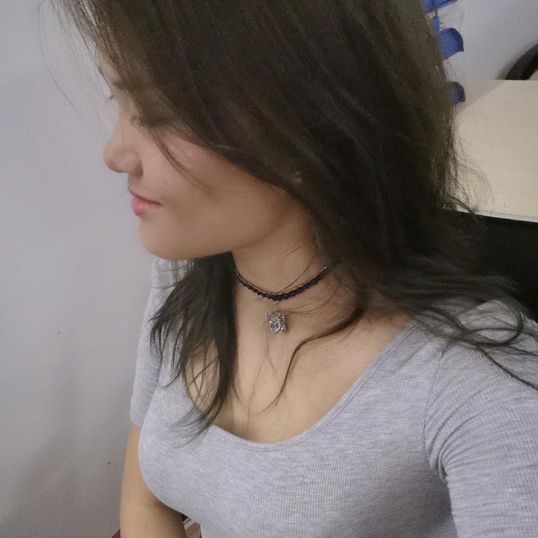 美艳Rebom