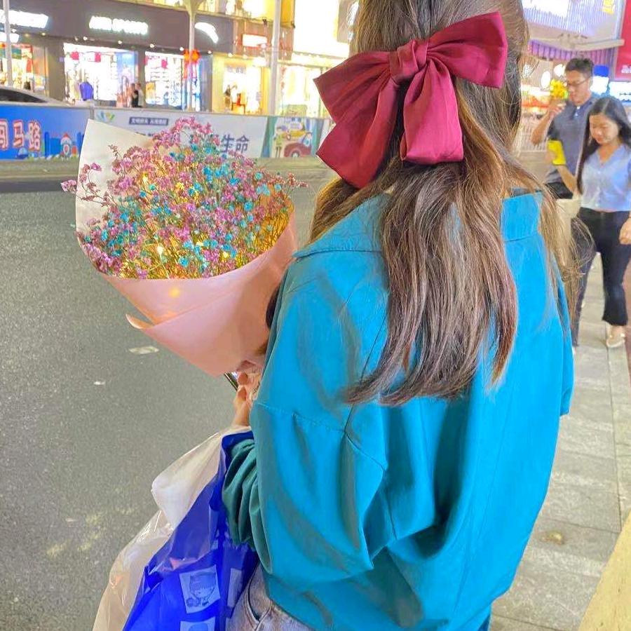 小英是个憨憨