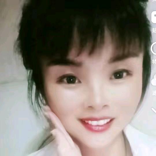 可爱的莲宝
