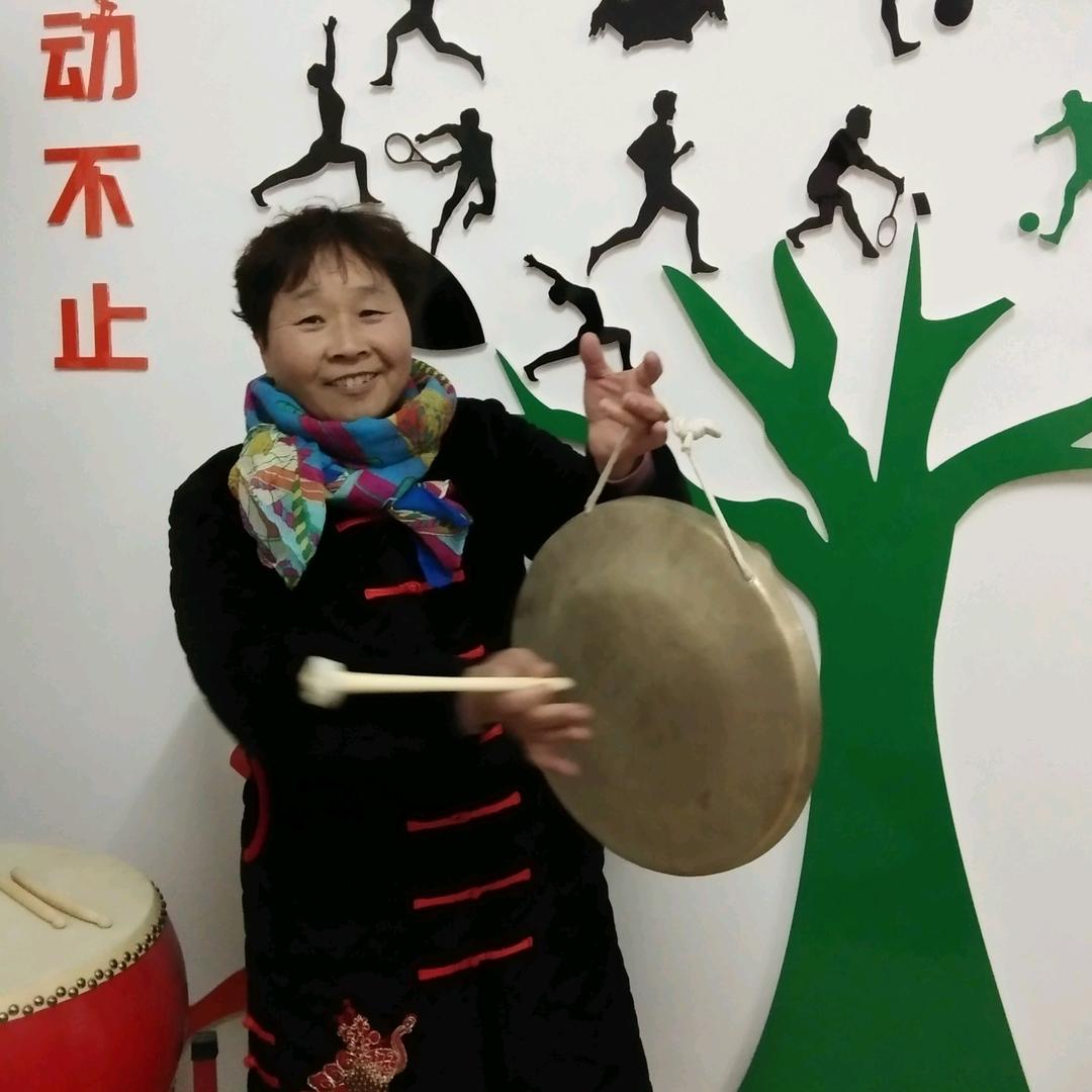 牛丽华