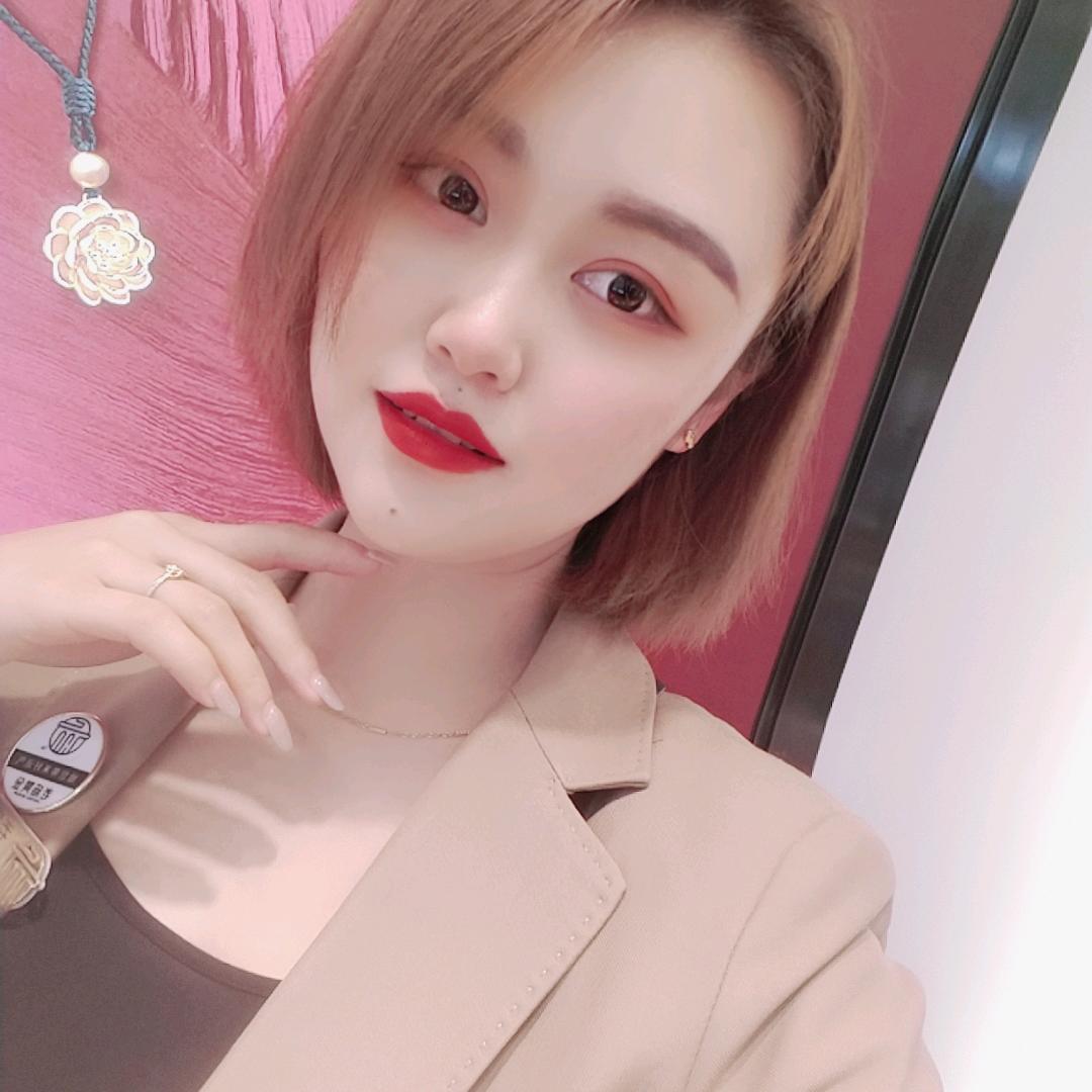 珠宝销售——依依