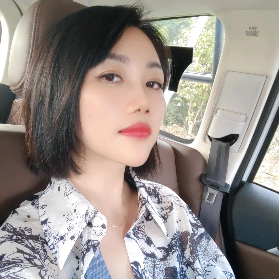 佛山卖钢材的小姐姐