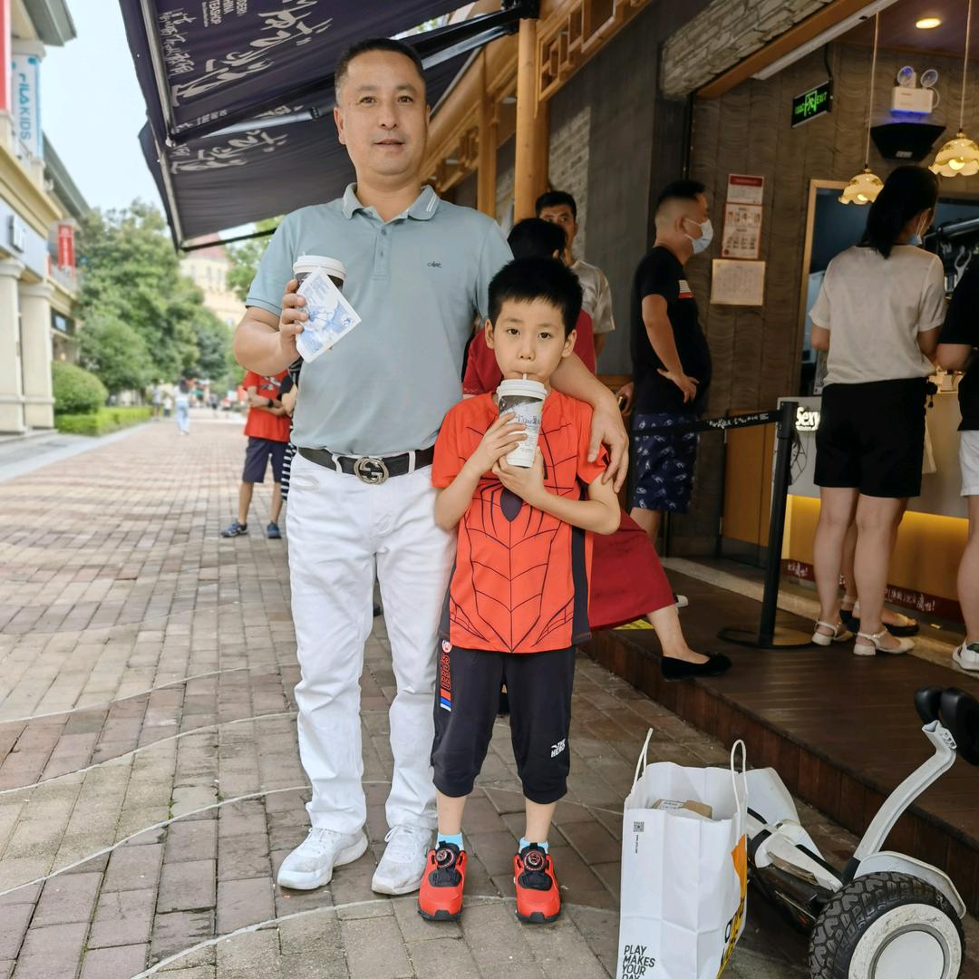 钢泰洗车槽老杨