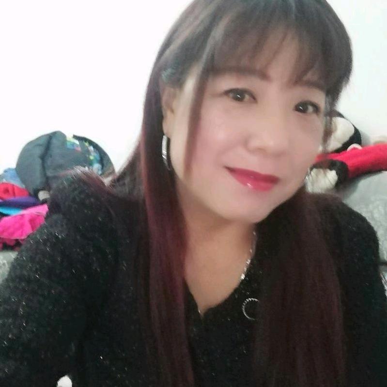 何艳