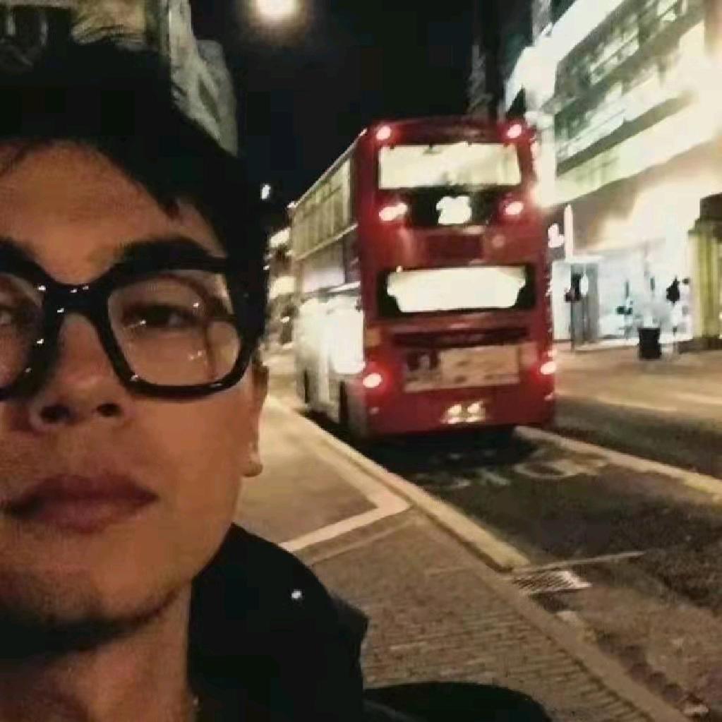 杨子琛