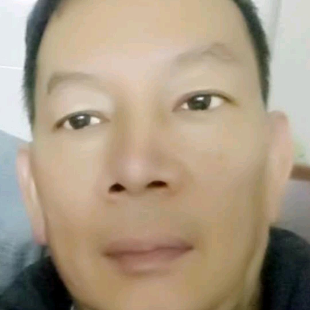 龙凤达吹塑工厂