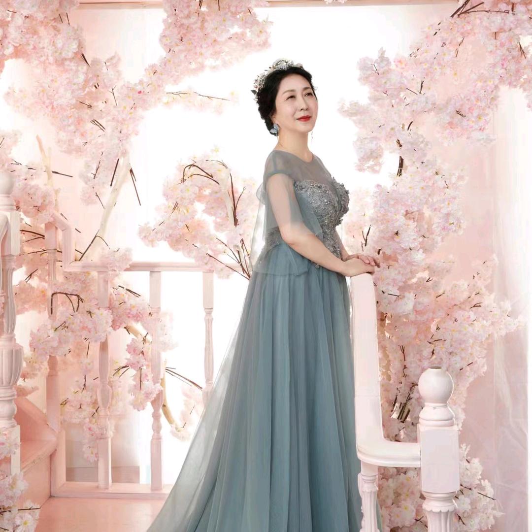 静心六月🍎