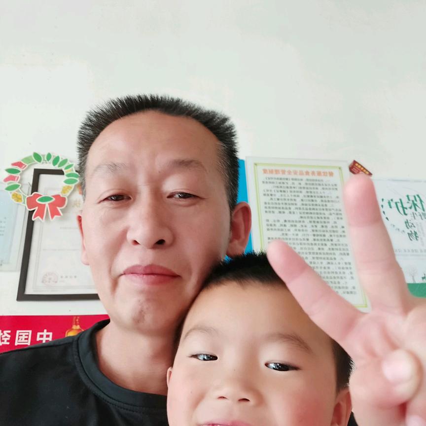侯佑学