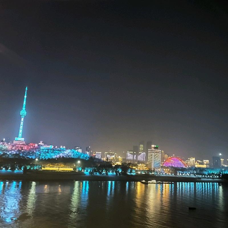 牵着毛驴走 《李》