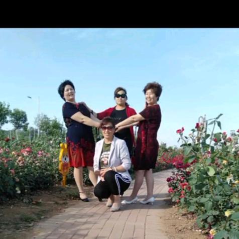 高山流水清澈悠美35