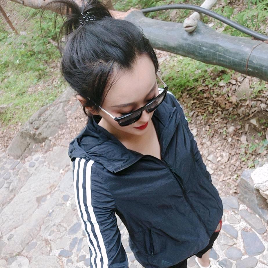 ℒᎭℯ⃝雪💕⁵²º࿐