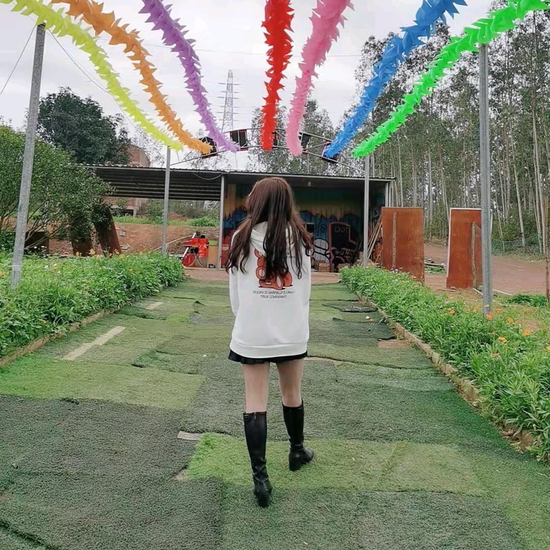 小黑妹“Li”