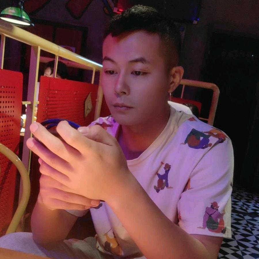 武汉汕德卡邦至（阿杰）
