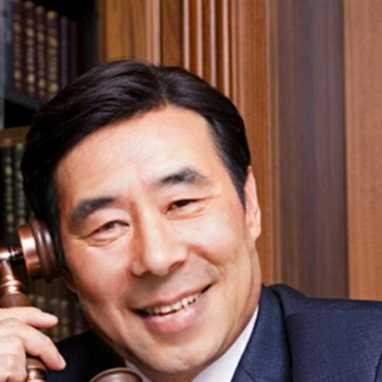 史陆琪头像