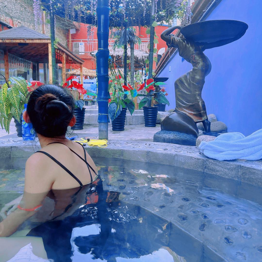 💋 张小虫 、♛