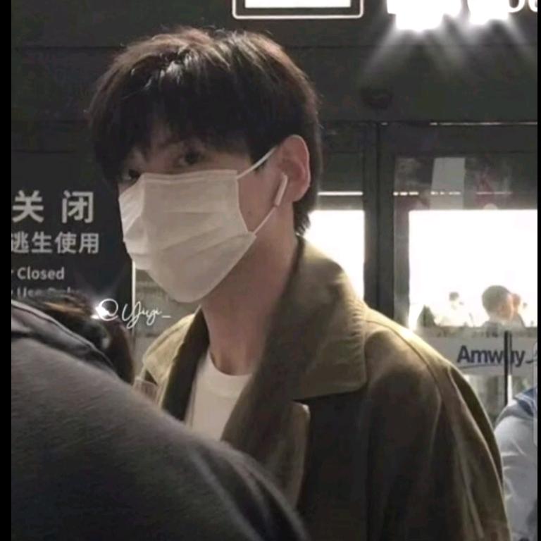 怎么又下雨啦