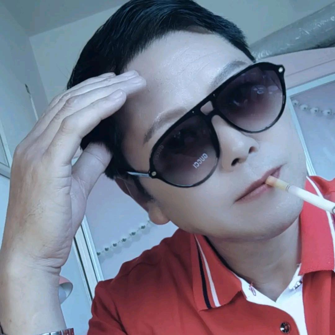 做脸上的斑斑点点