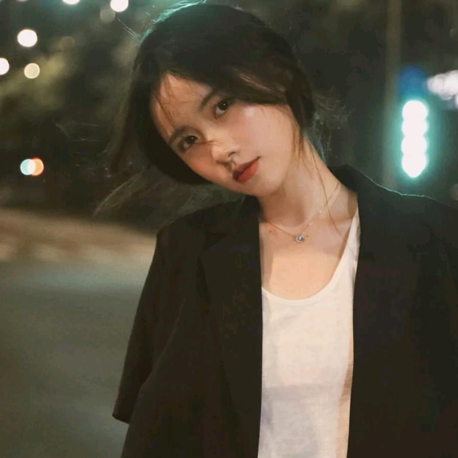 笑立