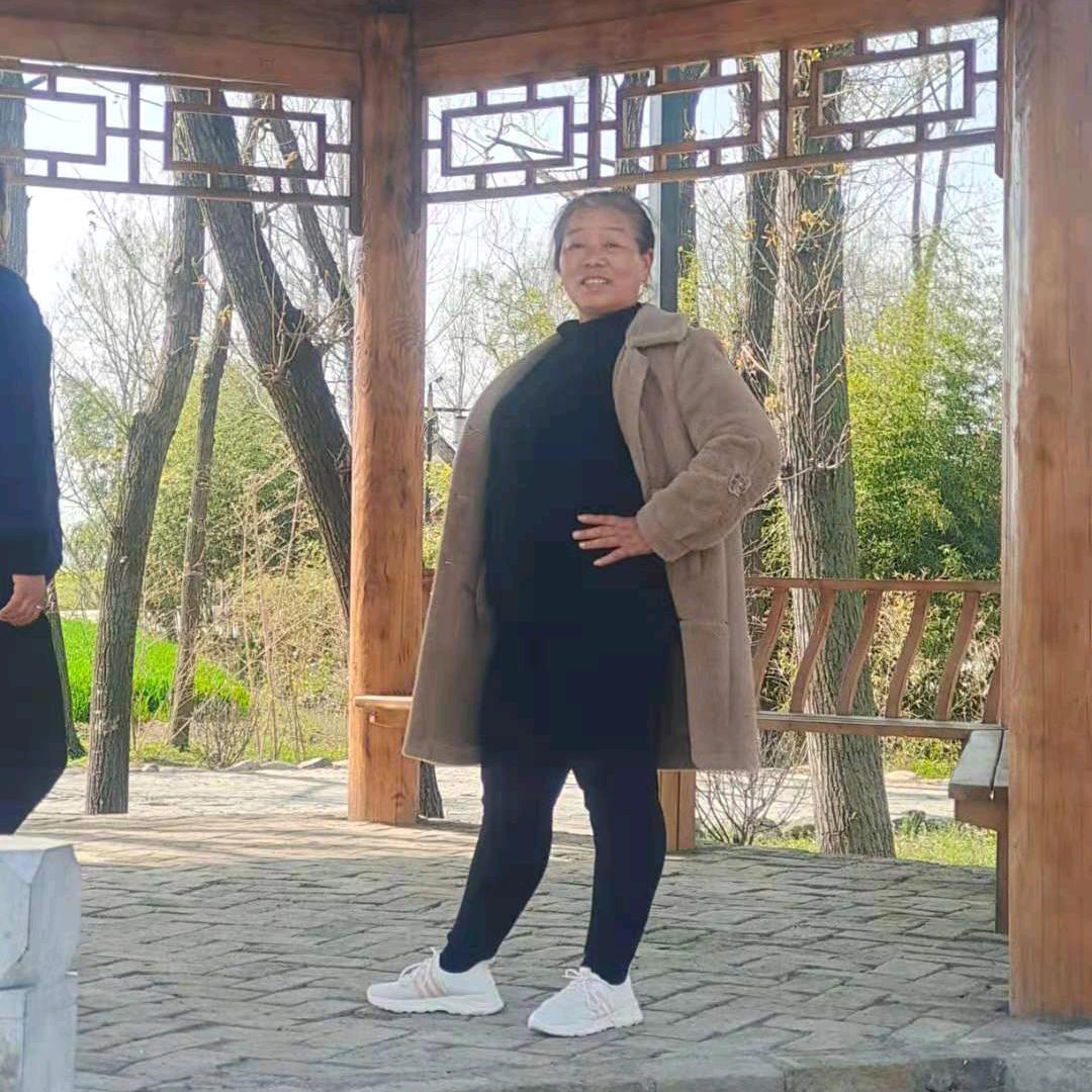 余光（每晚九点直播）