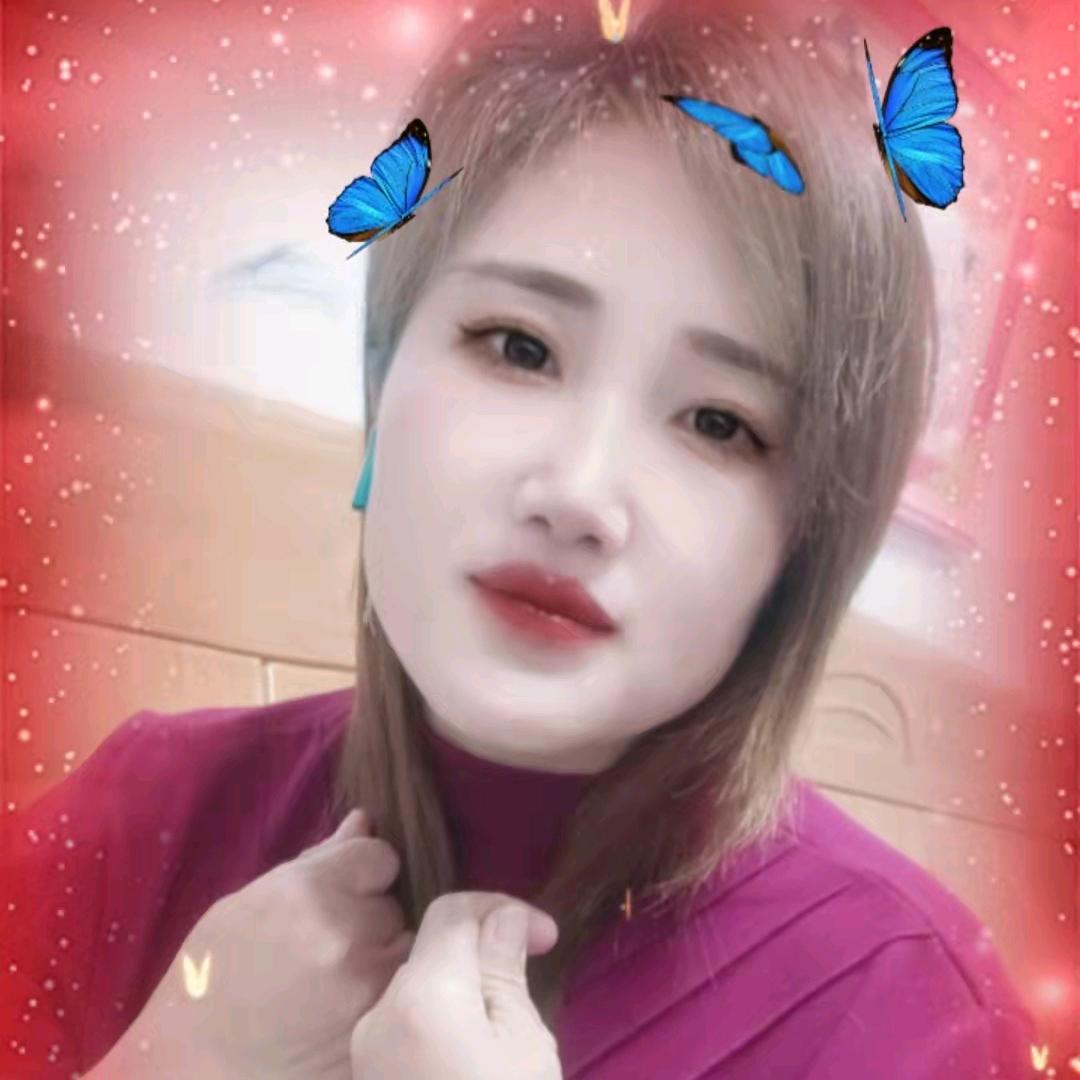 梓诺梓彤的奶奶