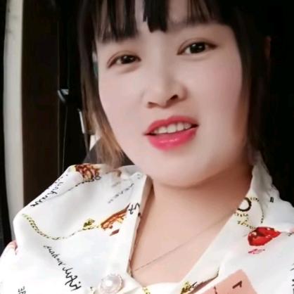 小王(爱好山歌)