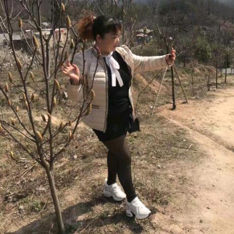 张玲么