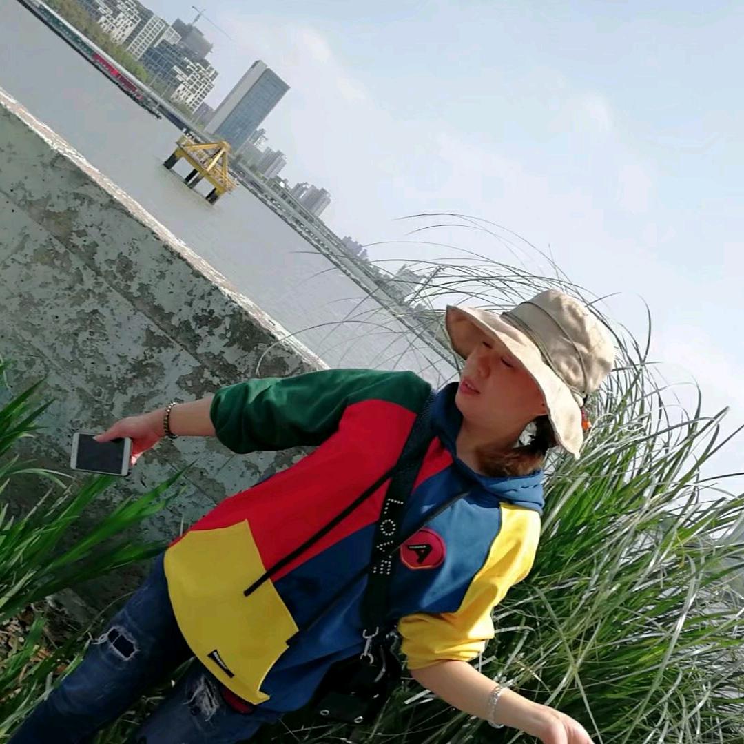 艾芸