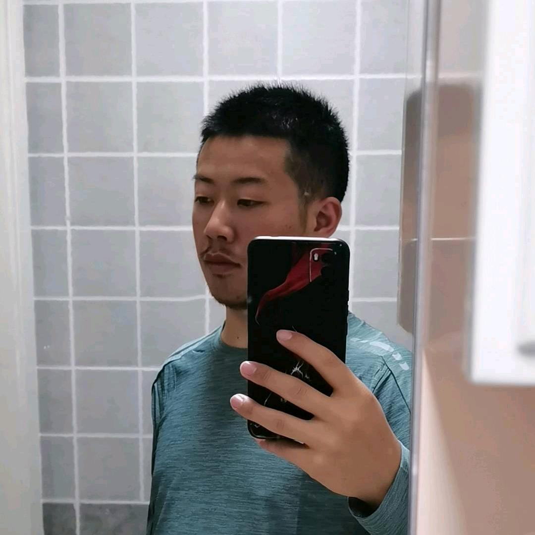 李易🐯(橱窗有好物推荐)