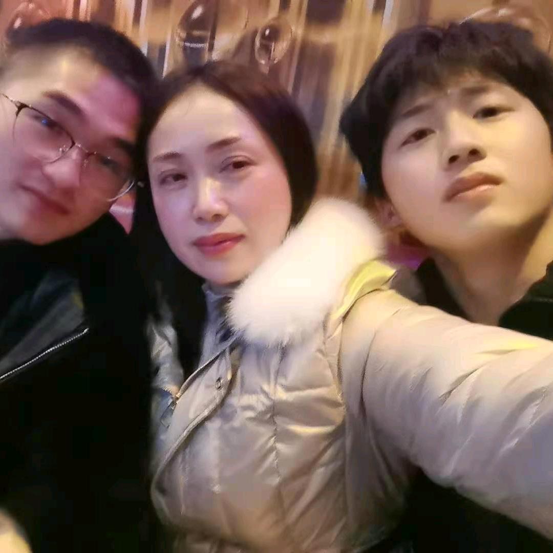 舒家寨七妹