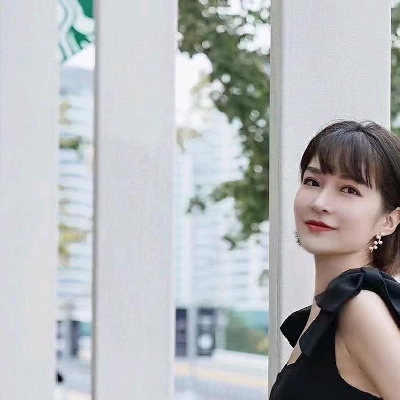 胡**彬