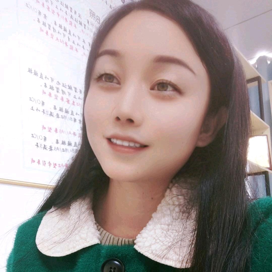 三分美，七分妆