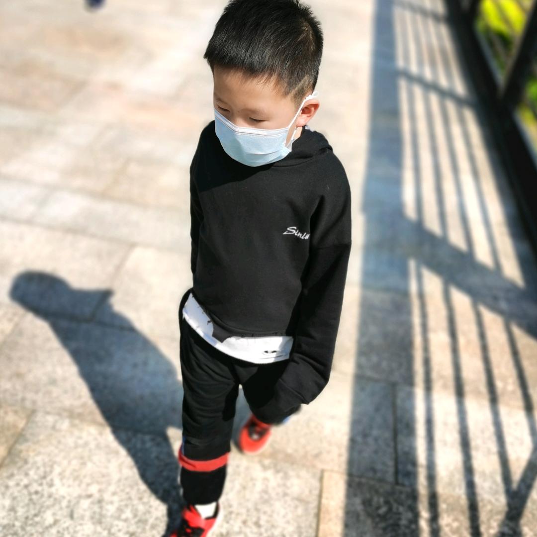小胡胡，