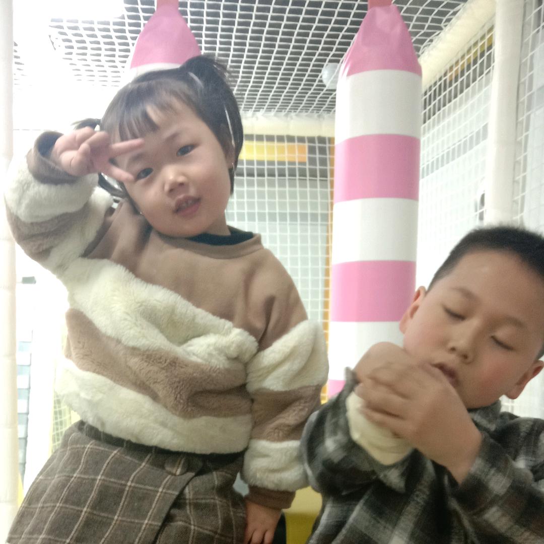 心肤美嘉人
