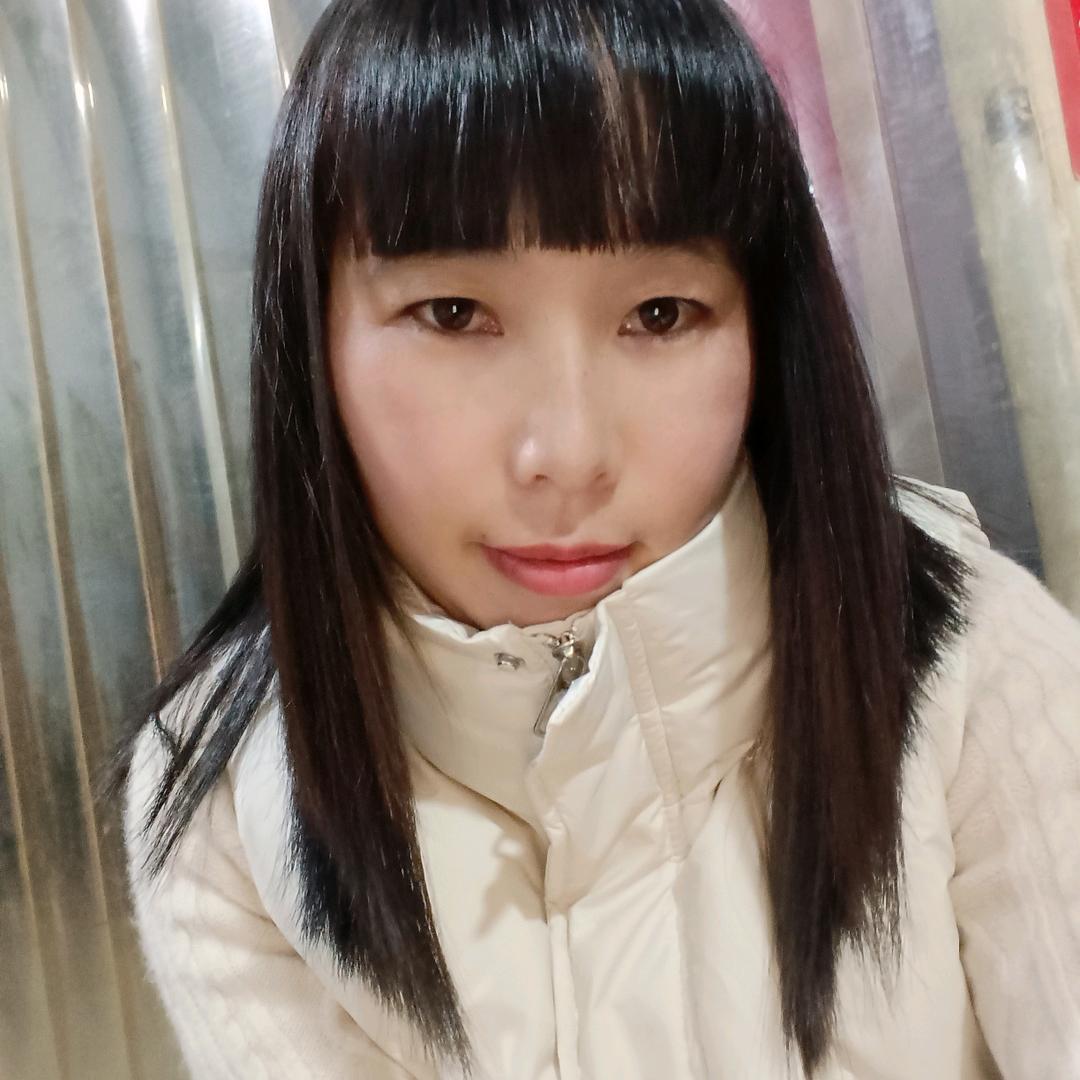 浅笑嫣然