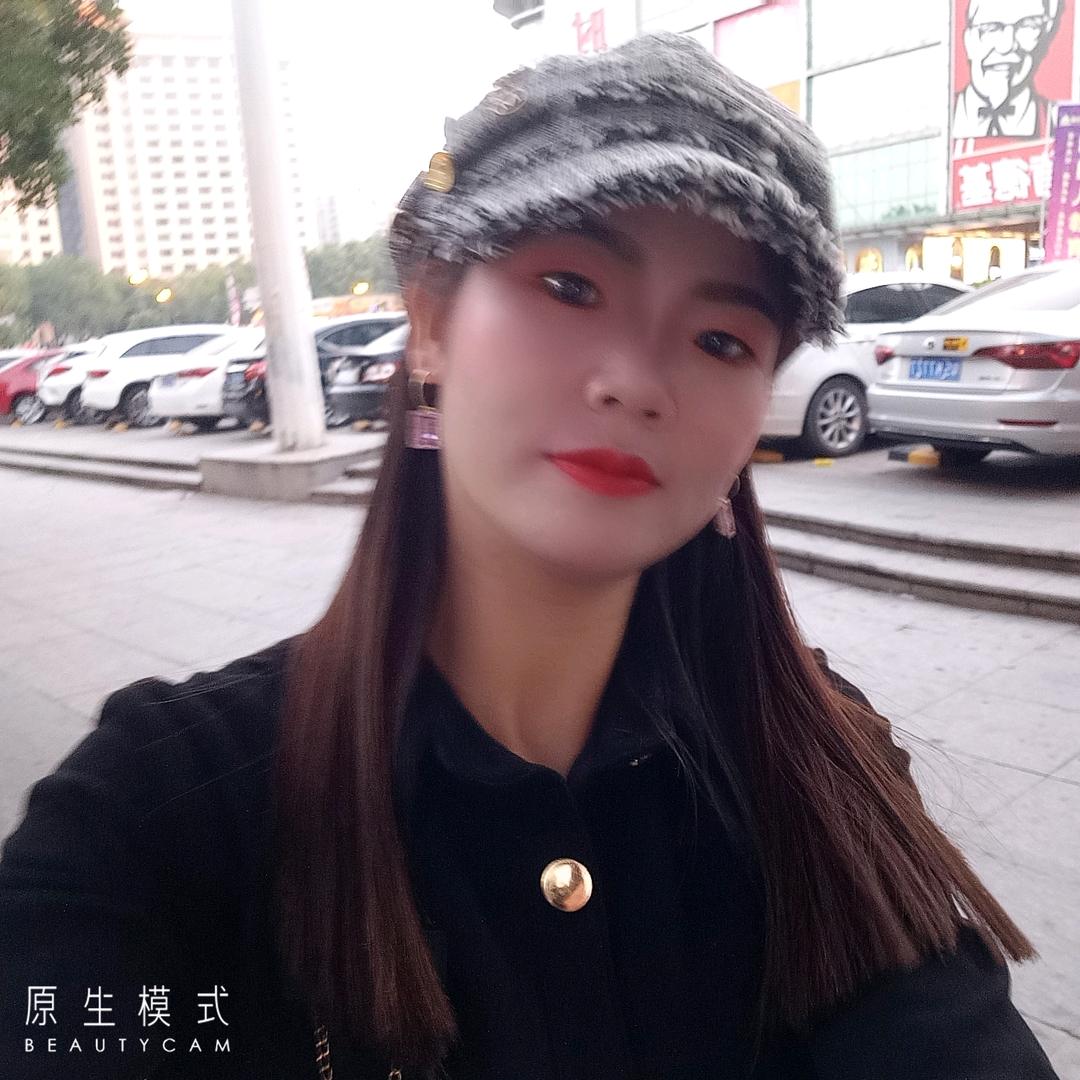 丘北广艺实木全屋定制。