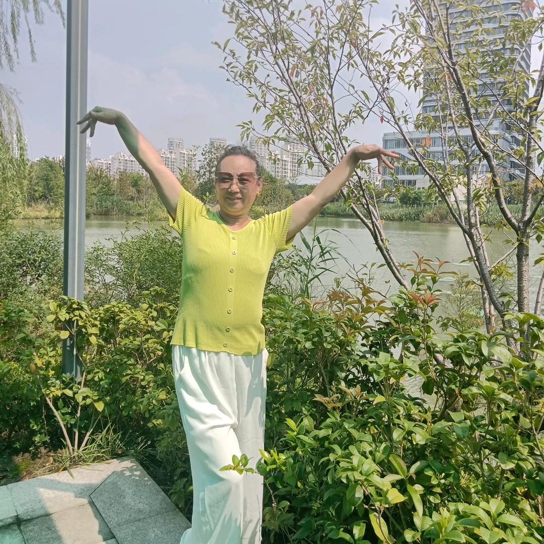 胡美丽