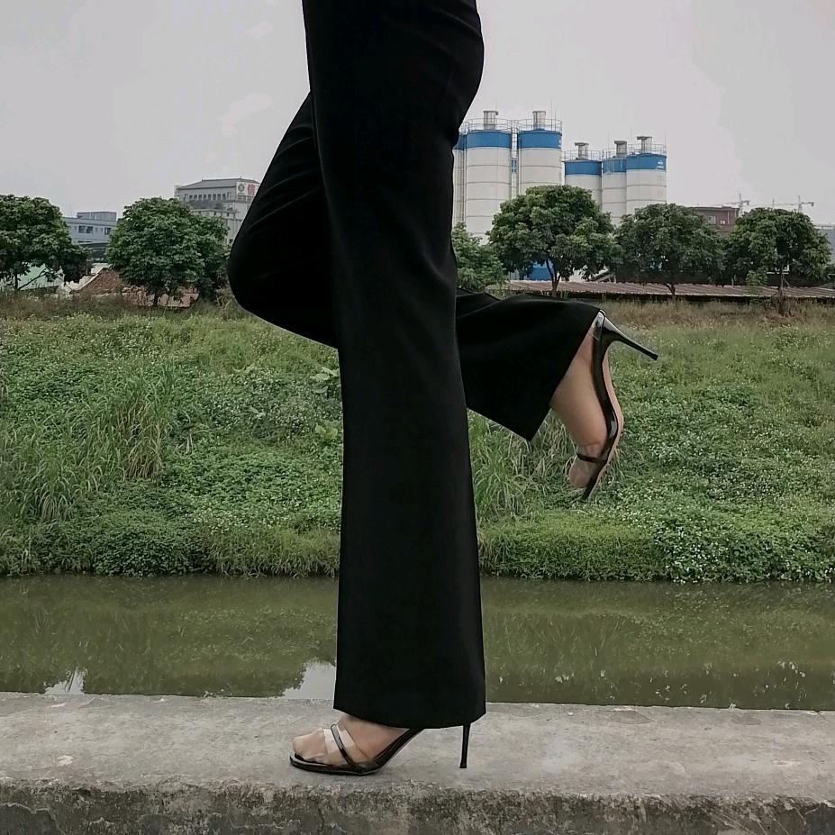 菲拉格慕头像