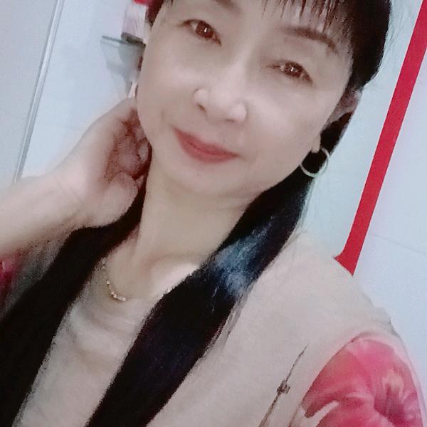 李海艳