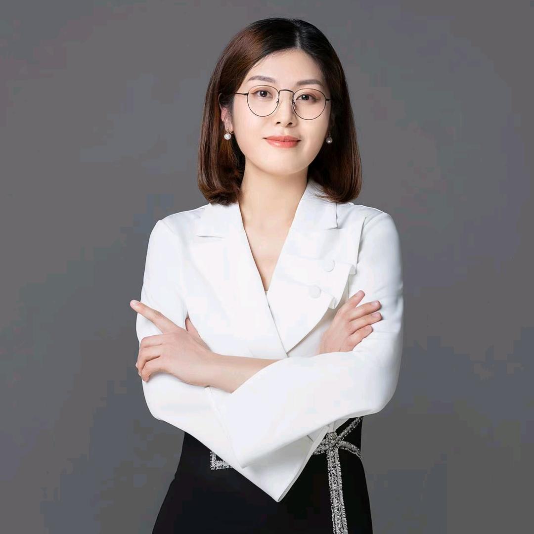 皮肤科主任李茜