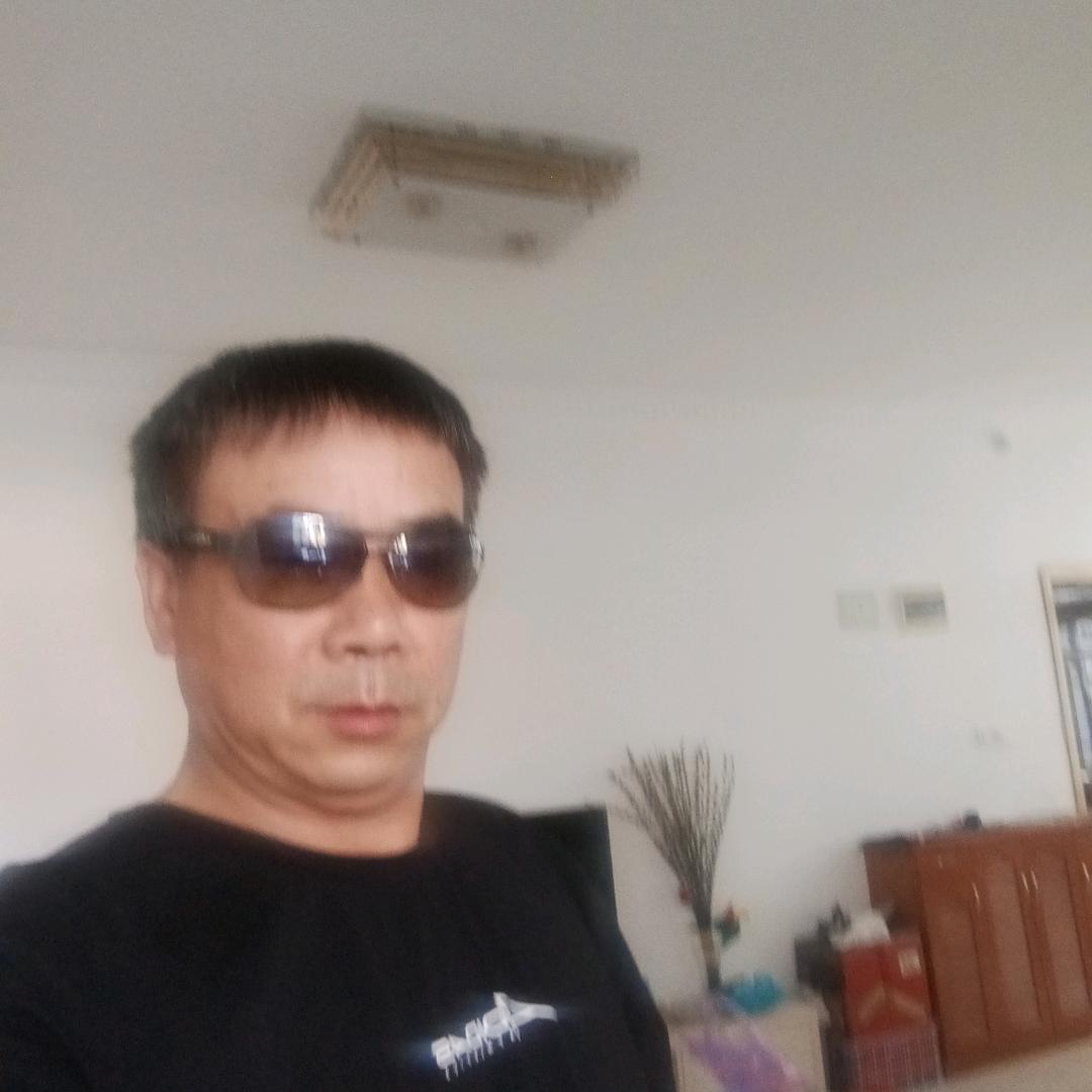 武汉新哥