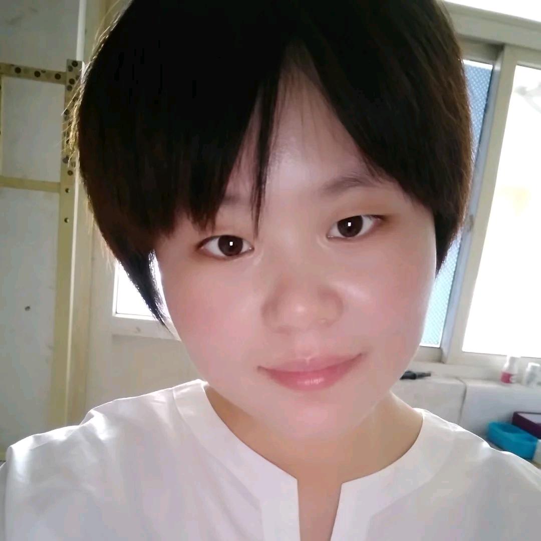 娜娜吖~～