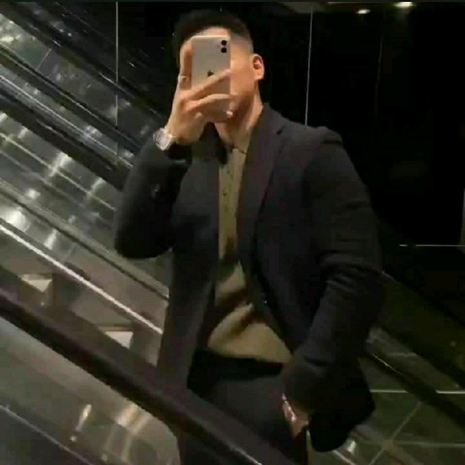 事业型男孩