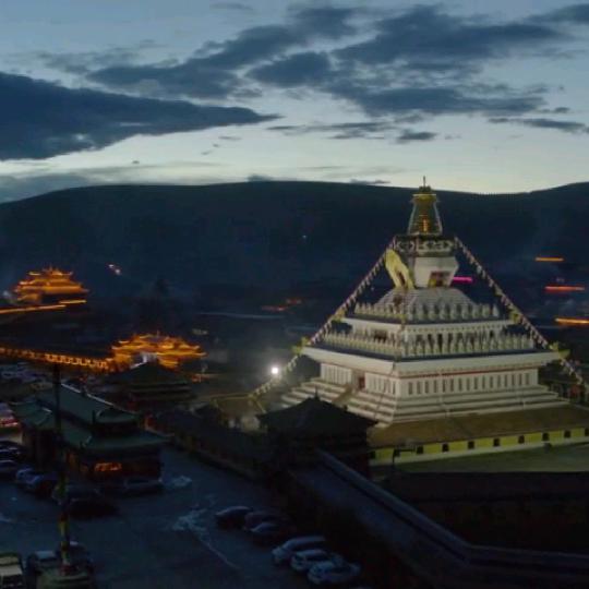 康巴男孩，心想事成，