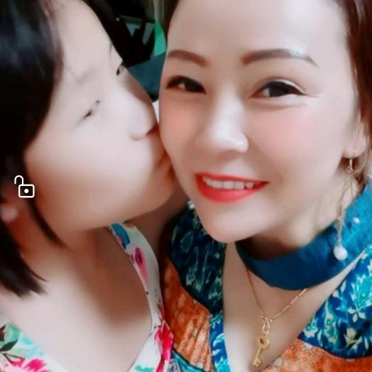 田军果业5栋二街145一147号门面