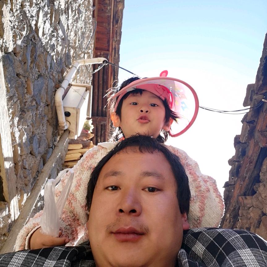清溪畔雅居