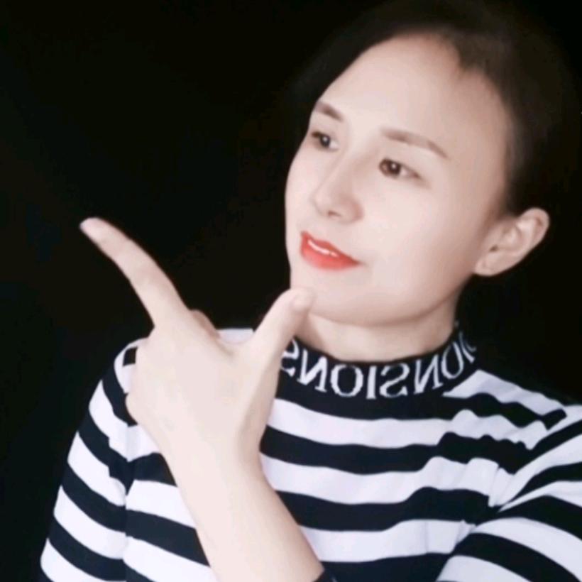 方糖🍀《停更中》