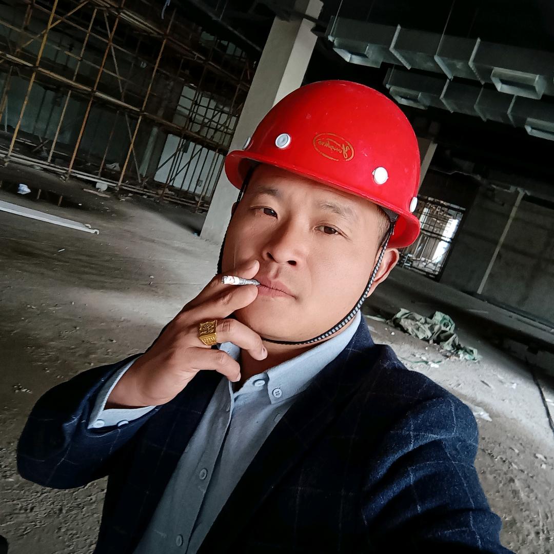 汪汪突击队，专业油漆内外墙……