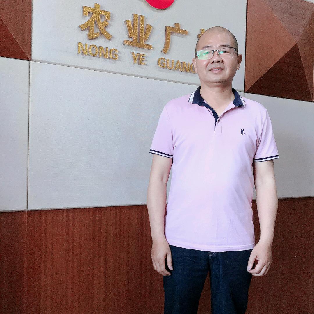 罗亮群