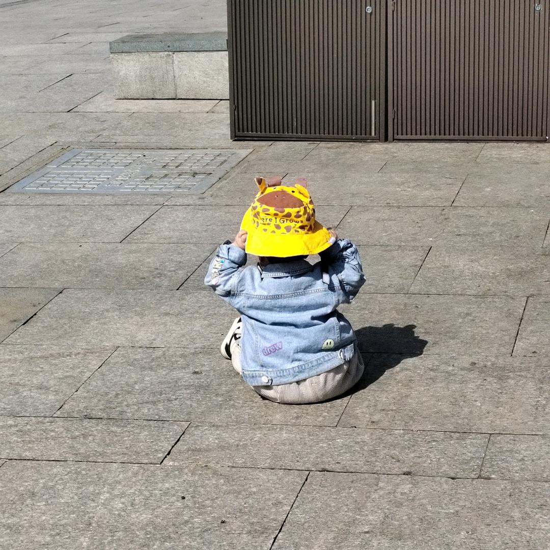 嗯哼咋就有人注册了呢